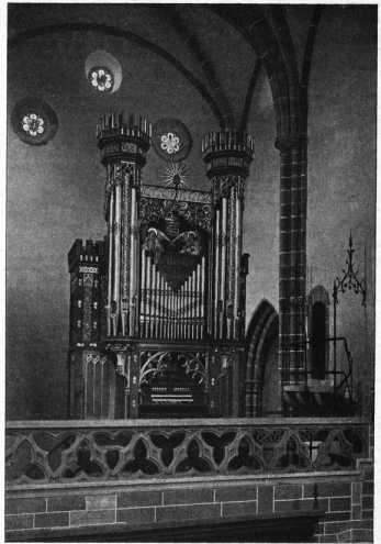 S. 701 Die Orgel in der Stiftskirche St....