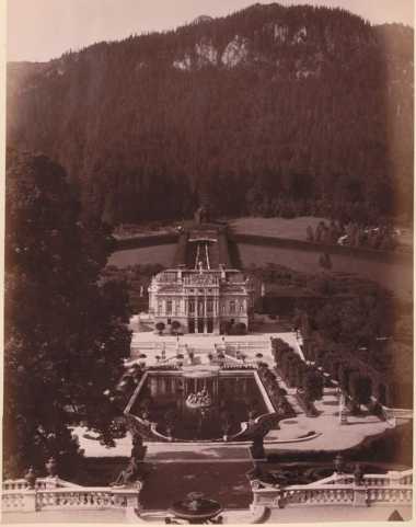 Tafel 4:Blick vom Monopteros auf Schloss...