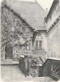 - Die Burgbesatzung. (682)
