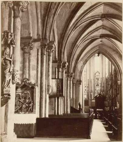 III.8. Seitenschiff in St. Sebald. ... din