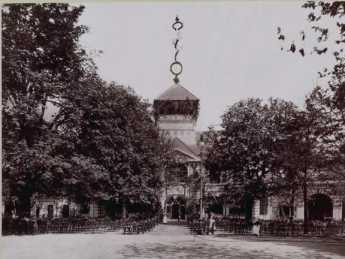 Münchener Bierhalle 
