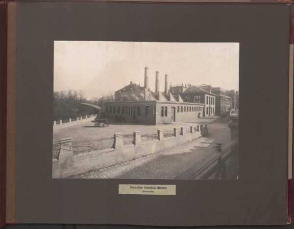 Tierärztliche Hochschule München, Lehrschmiede
 ... from